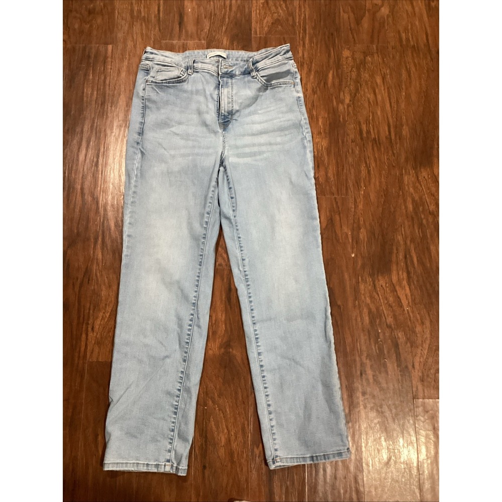 Nine West Classic Slim Straight Jeans Women's Size 14 Light Wash Stretch Denim